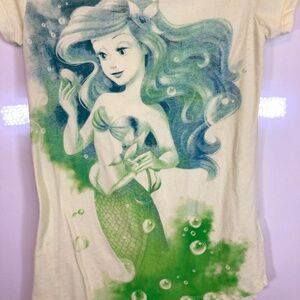 Disney Ariel Glitter Green Shirt Size Small Short Sleeve PRETTY Little Mermaid